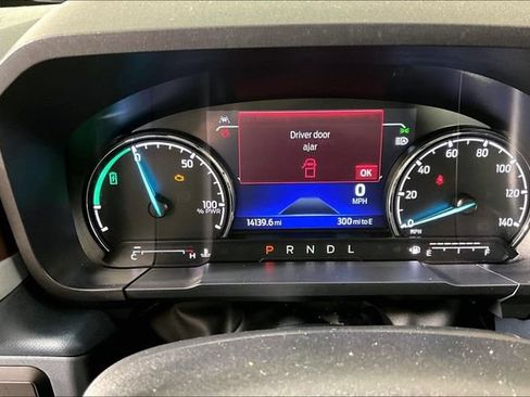Used 2024 Ford Maverick Lariat FWD image 13