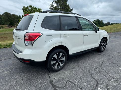 Used 2018 Subaru Forester 2.5i w/ Alloy Wheel Package AWD/4WD image 25