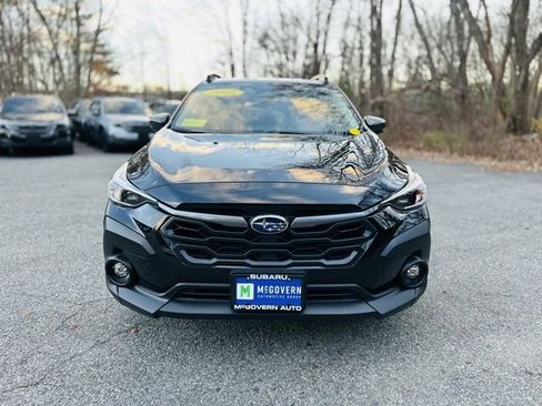 Used 2025 Subaru Crosstrek 2.0i Premium image 2