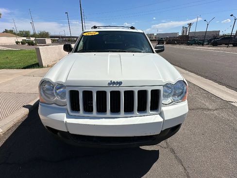 Used 2009 Jeep Grand Cherokee Laredo w/ Trailer Tow Group AWD/4WD image 8