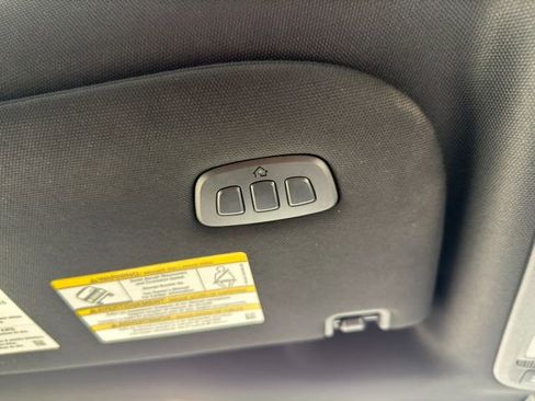 Used 2019 Ford F150 Lariat w/ Equipment Group 502A Luxury AWD/4WD image 49