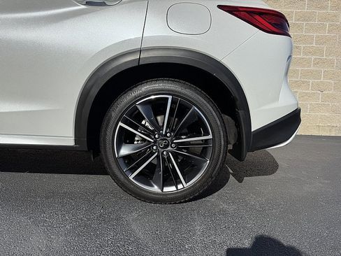 Used 2024 INFINITI QX50 Sport AWD/4WD image 10
