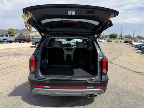 Used 2024 Hyundai Palisade SEL FWD image 40