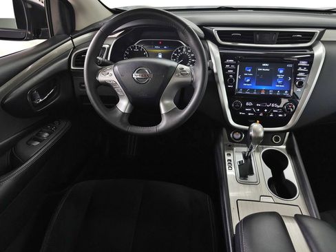 Used 2017 Nissan Murano SV AWD/4WD image 16