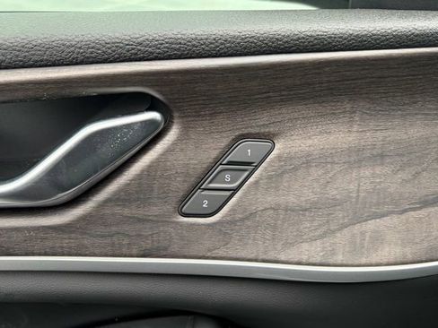 New 2026 Jeep Grand Cherokee Limited AWD/4WD image 14