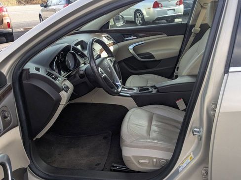 Used 2012 Buick Regal Premium image 27