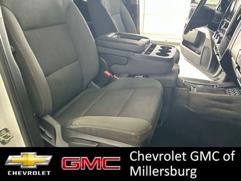 Used 2018 Chevrolet Silverado 1500 LT w/ All Star Edition AWD/4WD image 26
