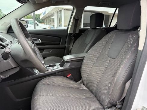 Used 2017 GMC Terrain SLE FWD image 19