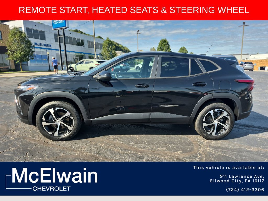 Used 2024 Chevrolet Trax RS w/ Driver Confidence Package FWD image 12