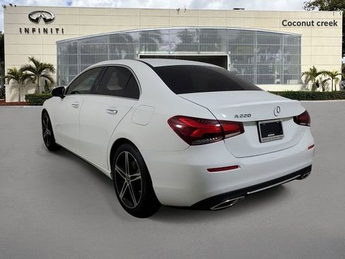 Used 2021 Mercedes-Benz A 220 image 4