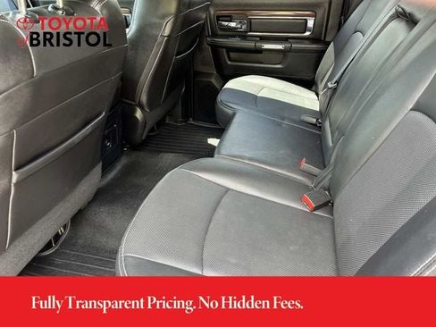 Used 2015 RAM 1500 Laramie w/ Convenience Group AWD/4WD image 17