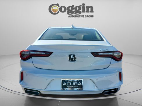 Certified 2025 Acura TLX w/ Technology Package image 5