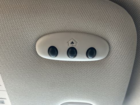 Used 2024 Ford Edge SEL w/ Convenience Package image 40