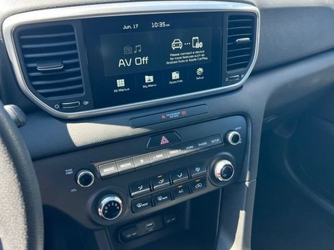 Used 2020 Kia Sportage LX AWD/4WD image 21