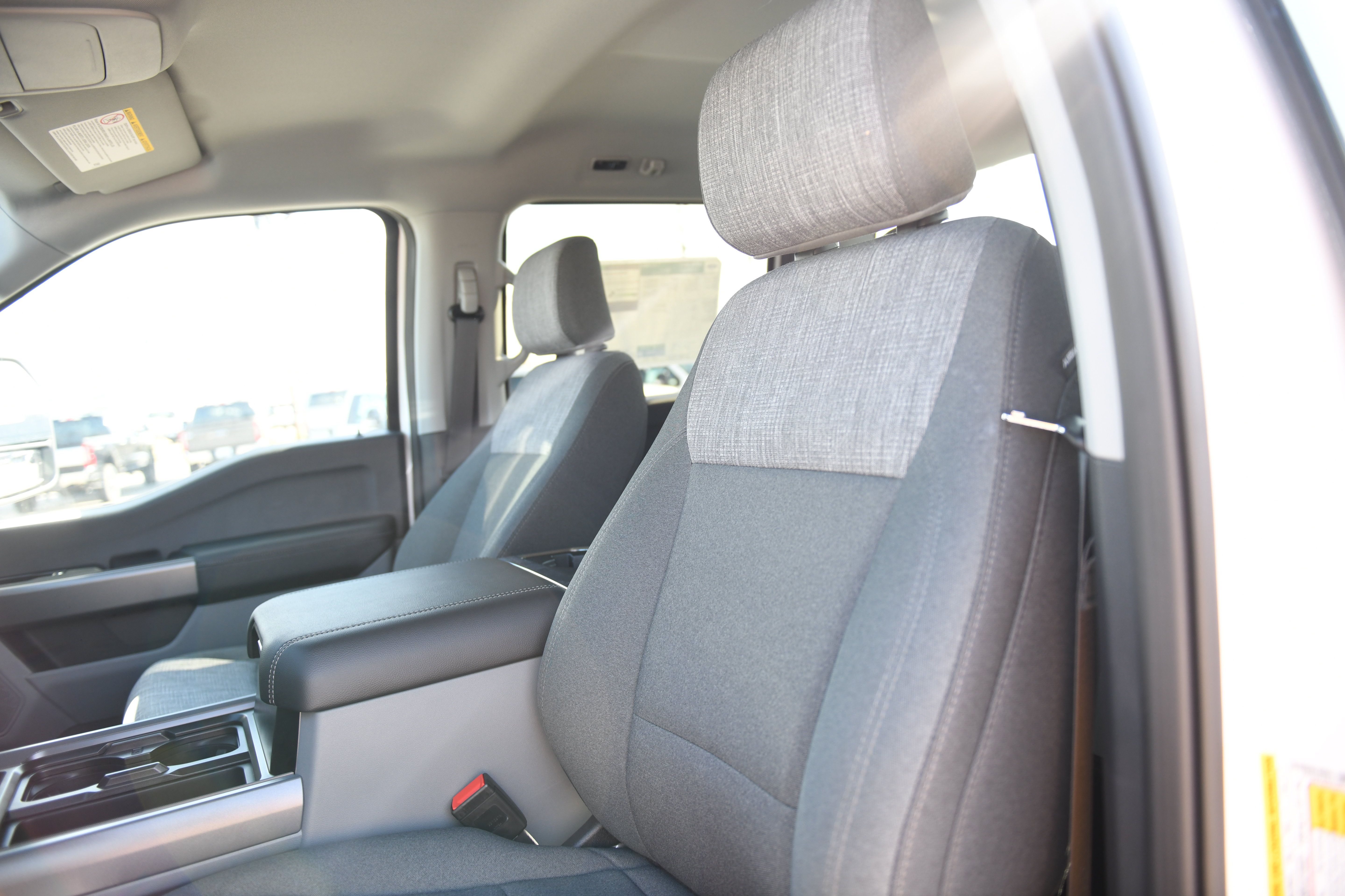New 2027 Ford F250 XLT w/ F-250 >10K GVWR Package AWD/4WD image 17