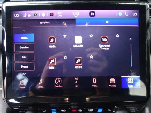 Used 2022 Jeep Grand Cherokee 4WD Limited 4xe w/ Rear Seat Video Group 1 image 34