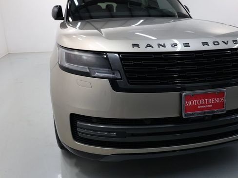 Used 2025 Land Rover Range Rover Long Wheelbase SE AWD/4WD image 68