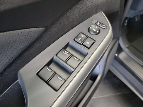 Used 2016 Honda CR-V Touring image 14