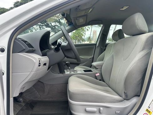 Used 2007 Toyota Camry SE image 8