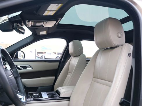 Used 2020 Land Rover Range Rover Velar R-Dynamic S image 23