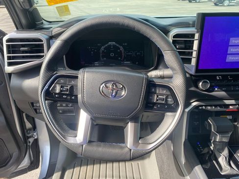 Used 2024 Toyota Tundra Platinum image 19