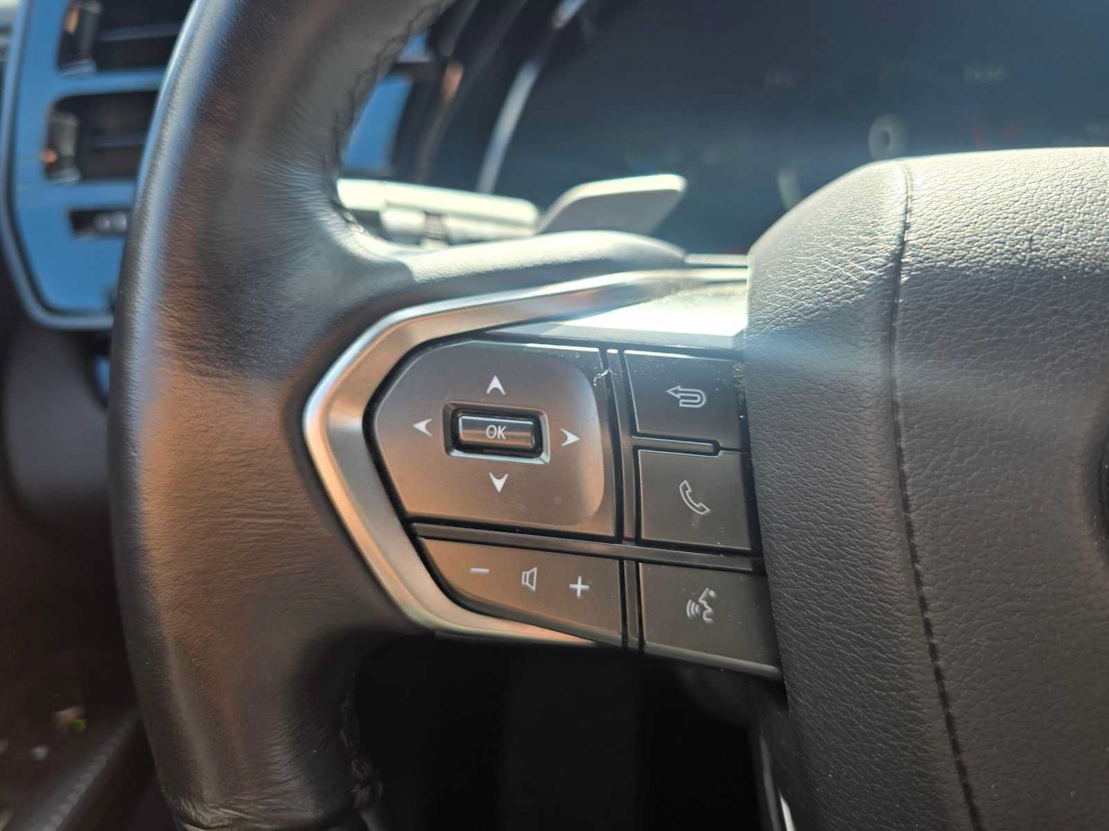 Used 2025 Lexus RX 350 Premium FWD image 34