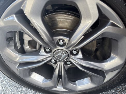 Used 2024 Honda Accord EX image 9