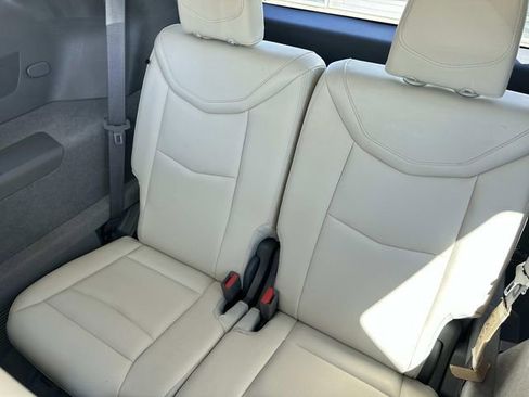 Used 2024 Cadillac XT6 Premium Luxury AWD/4WD image 12