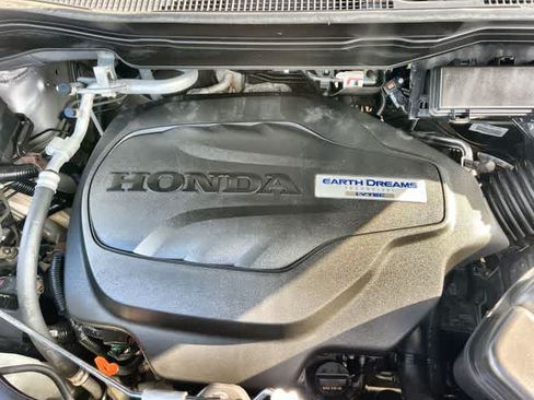 Certified 2021 Honda Pilot Special Edition image 10