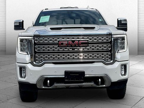 Used 2023 GMC Sierra 2500 Denali AWD/4WD image 2