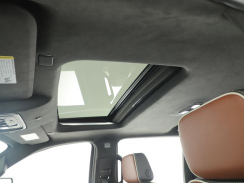 Used 2025 GMC Sierra 2500 Denali Ultimate image 24