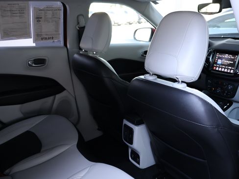 Used 2019 Jeep Compass Limited FWD image 23
