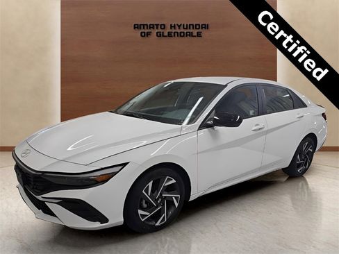 Used 2025 Hyundai Elantra Sport image 1