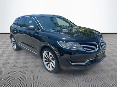 Used 2018 Lincoln MKX Reserve w/ Luxury Package AWD/4WD image 4