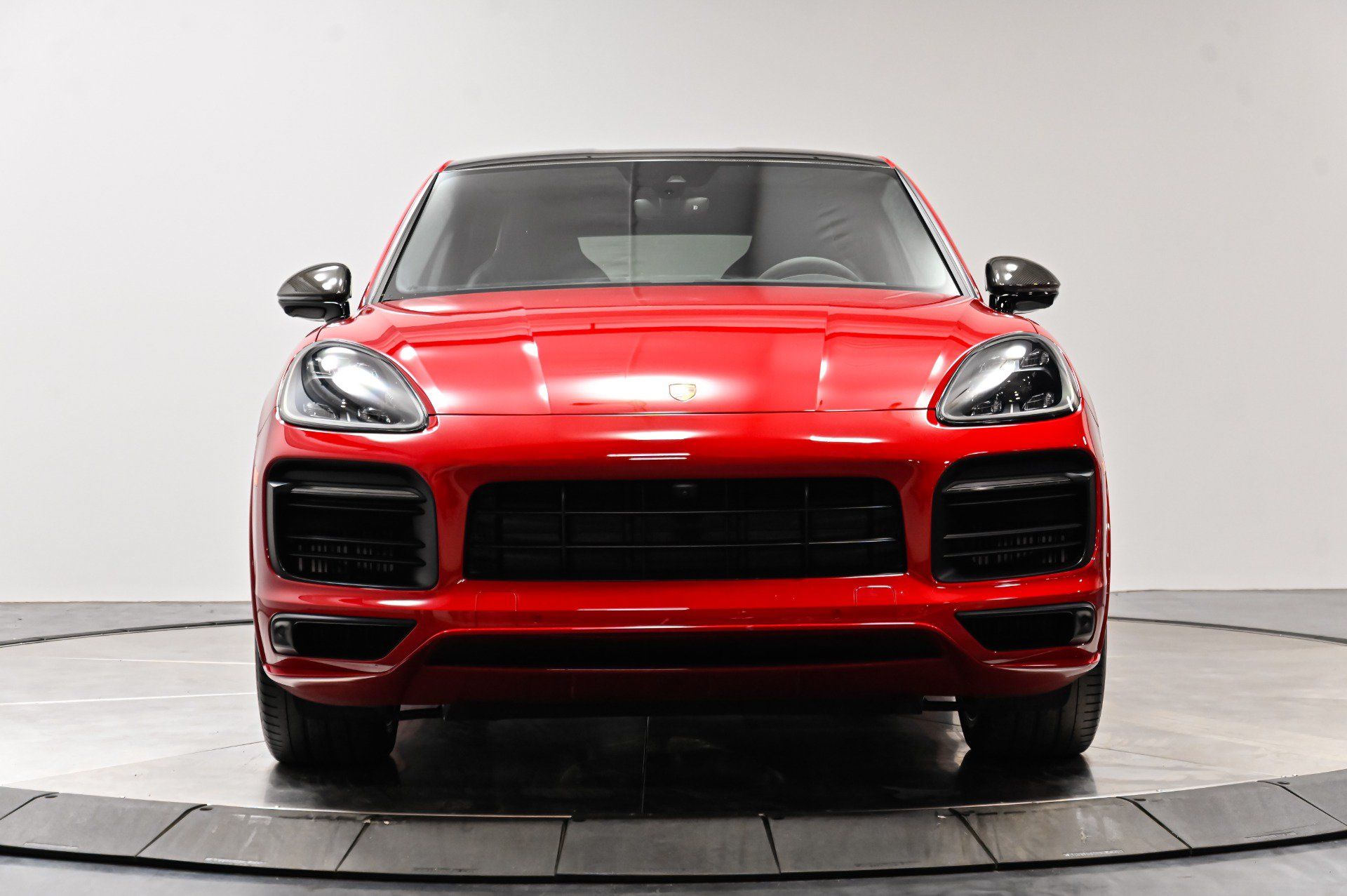 Used 2021 Porsche Cayenne GTS AWD/4WD image 33