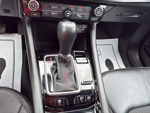 Certified 2025 Jeep Compass Trailhawk AWD/4WD image 30