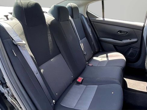 Used 2024 Nissan Sentra SV FWD image 23