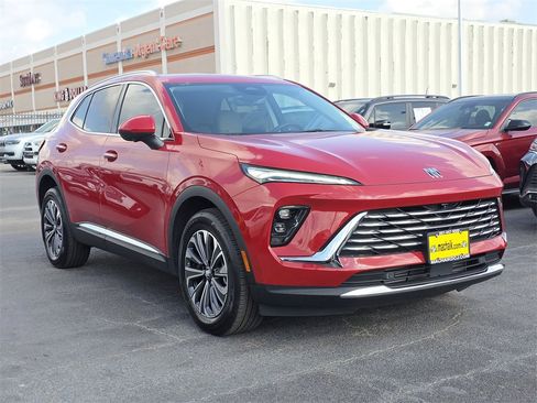 Used 2025 Buick Envision Preferred image 3