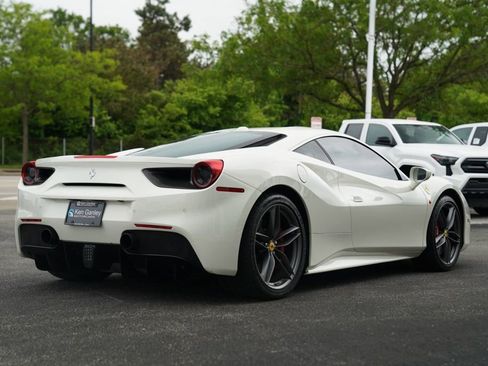 Used 2017 Ferrari 488 GTB RWD image 23