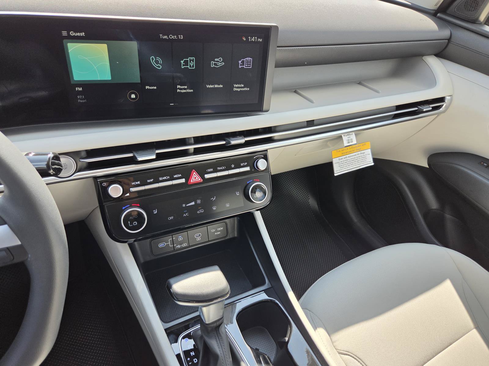 New 2026 Hyundai Tucson SEL FWD image 17