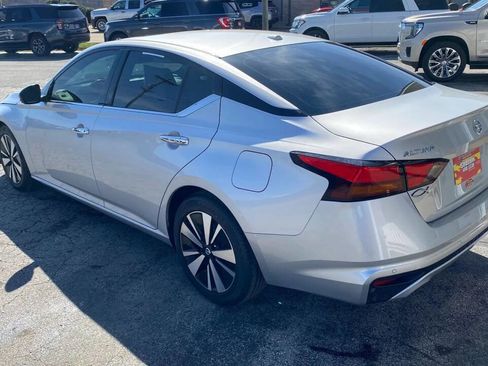 Used 2019 Nissan Altima 2.5 SL image 3
