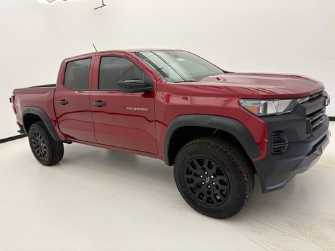 New 2026 Chevrolet Colorado Trail Boss AWD/4WD image 1