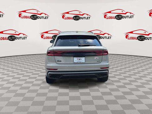 Used 2022 Audi Q8 Premium Plus w/ Premium Plus Package AWD/4WD image 7