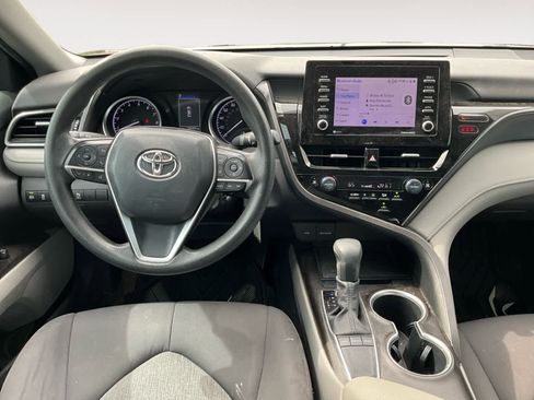 Used 2022 Toyota Camry LE image 12