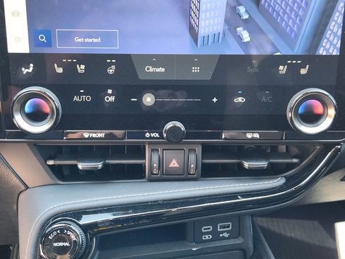 Used 2023 Lexus NX 350 AWD image 21