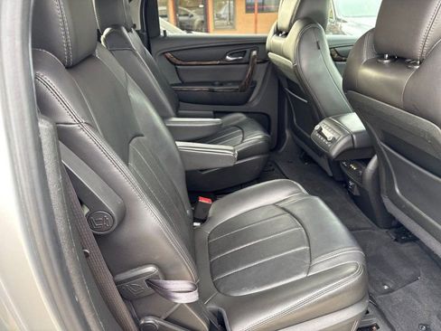 Used 2015 GMC Acadia Denali image 11