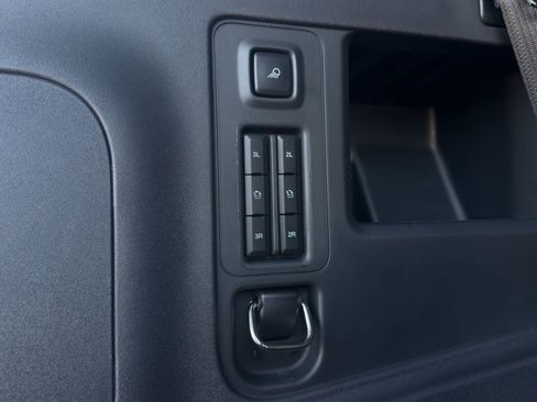 New 2025 Ford Expedition Platinum w/ Stealth Appearance Package image 77