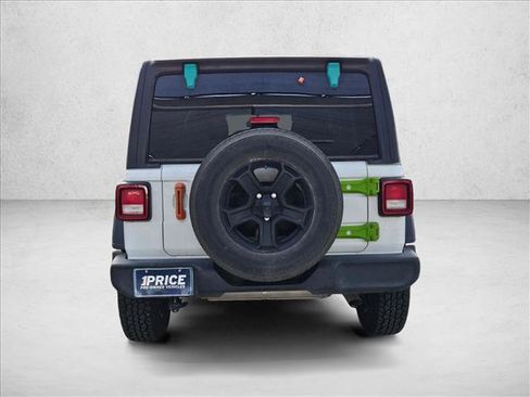 Used 2022 Jeep Wrangler Unlimited Sport AWD/4WD image 6