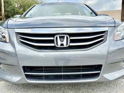 Used 2012 Honda Accord EX image 2