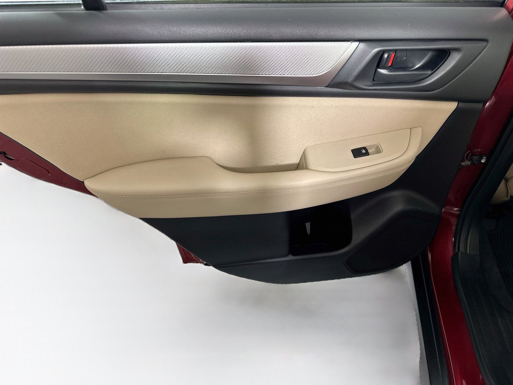 Used 2018 Subaru Outback 2.5i AWD/4WD image 25